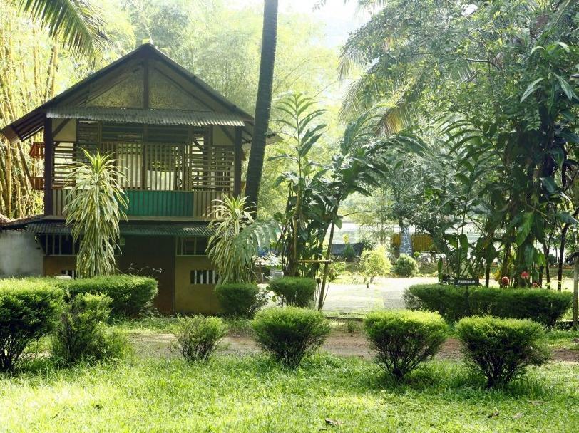 โซมา เบิร์ดส์ ลากูน รีสอร์ท Kotamangalam ภายนอก รูปภาพ